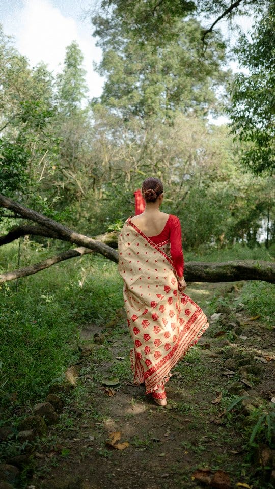 Post 2 by Mayuraj Borah on Instagram (video)