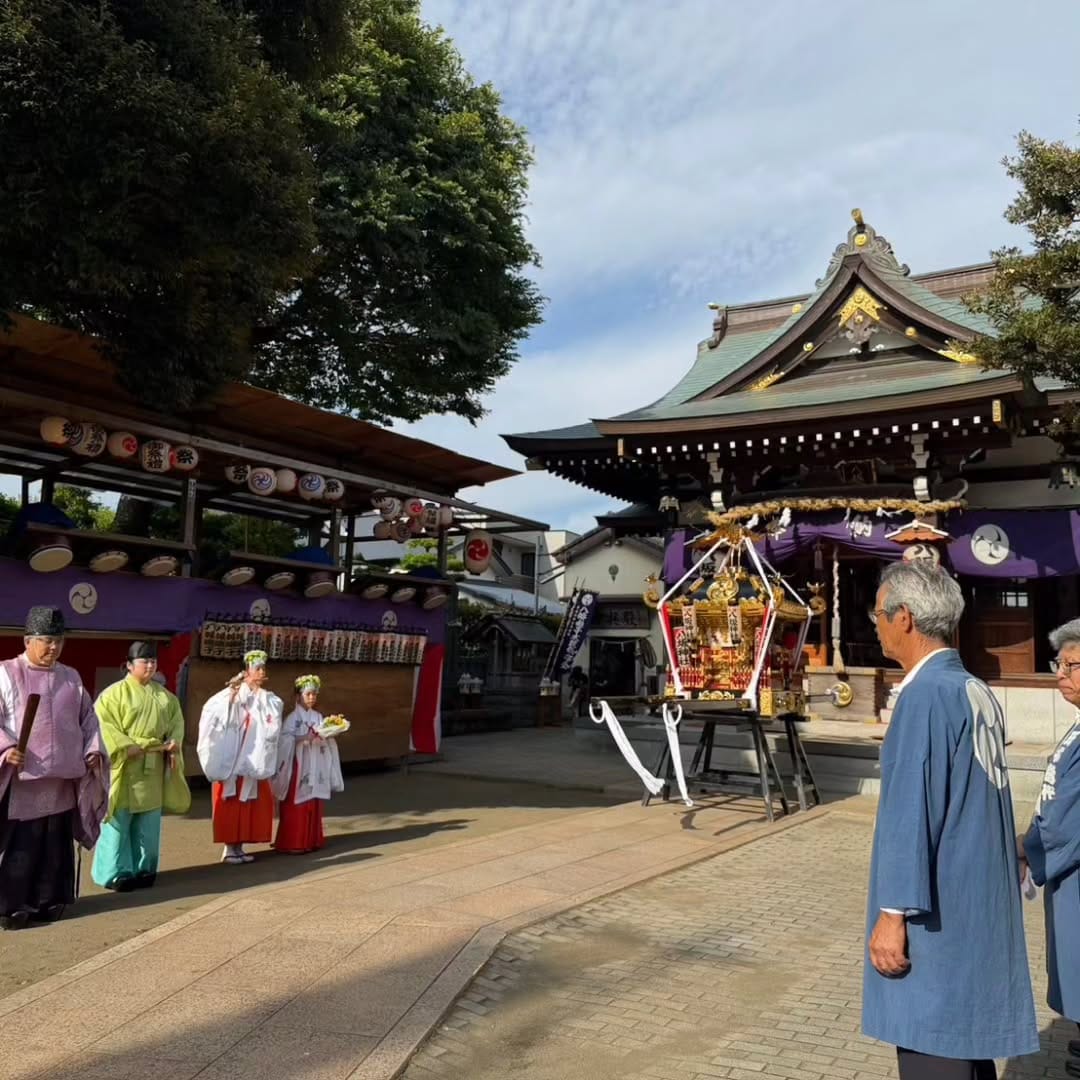 Post 6 by 平塚八幡宮 on Instagram (carousel)
