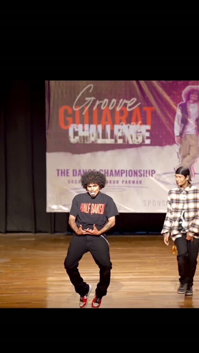Post 4 by KUNAL SHAH on Instagram (video)