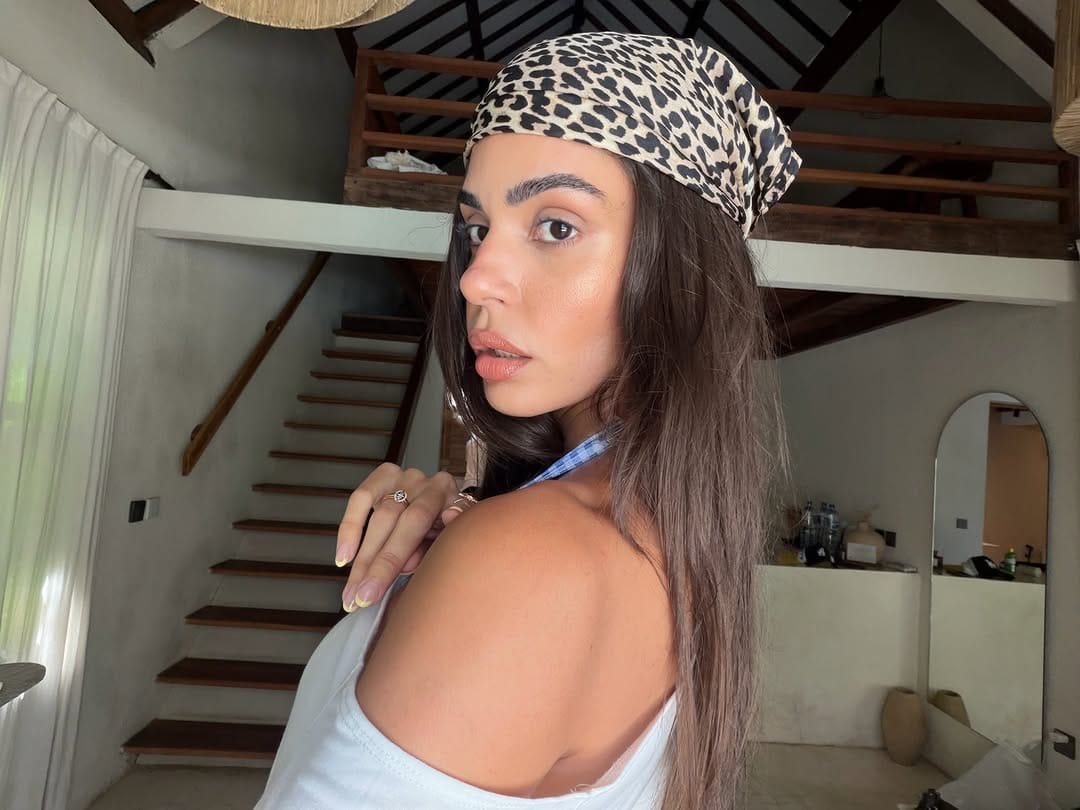 Post 4 by Lívia Fernandes on Instagram (carousel)