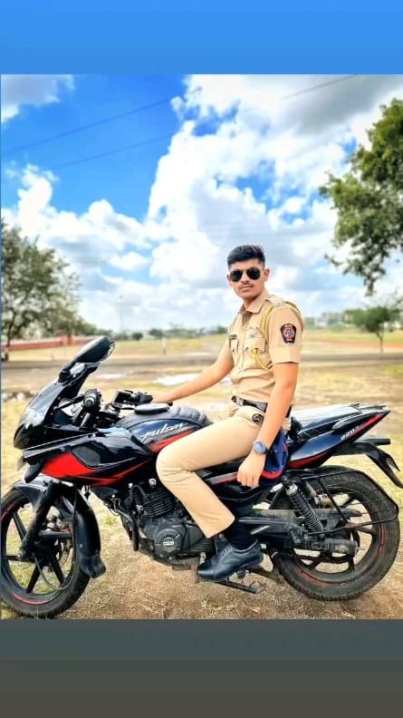 Post 6 by 👑Baazigar👑 on Instagram (video)
