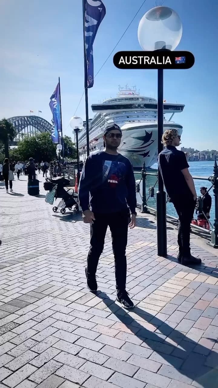 Post 10 by Abuzar Kamaal on Instagram (video)