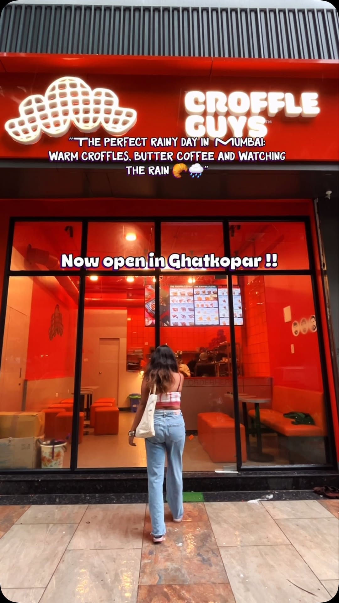 Post 2 by Janhavi Pathak on Instagram (video)