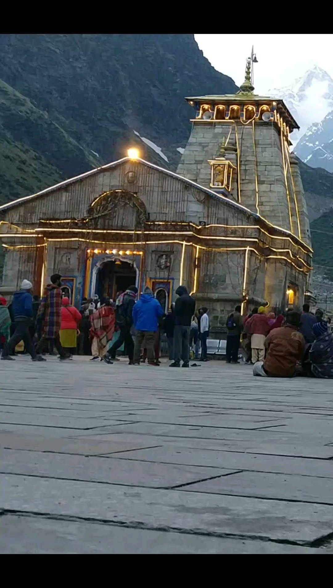 Post 10 by Uttarakhand Darshan on Instagram (video)