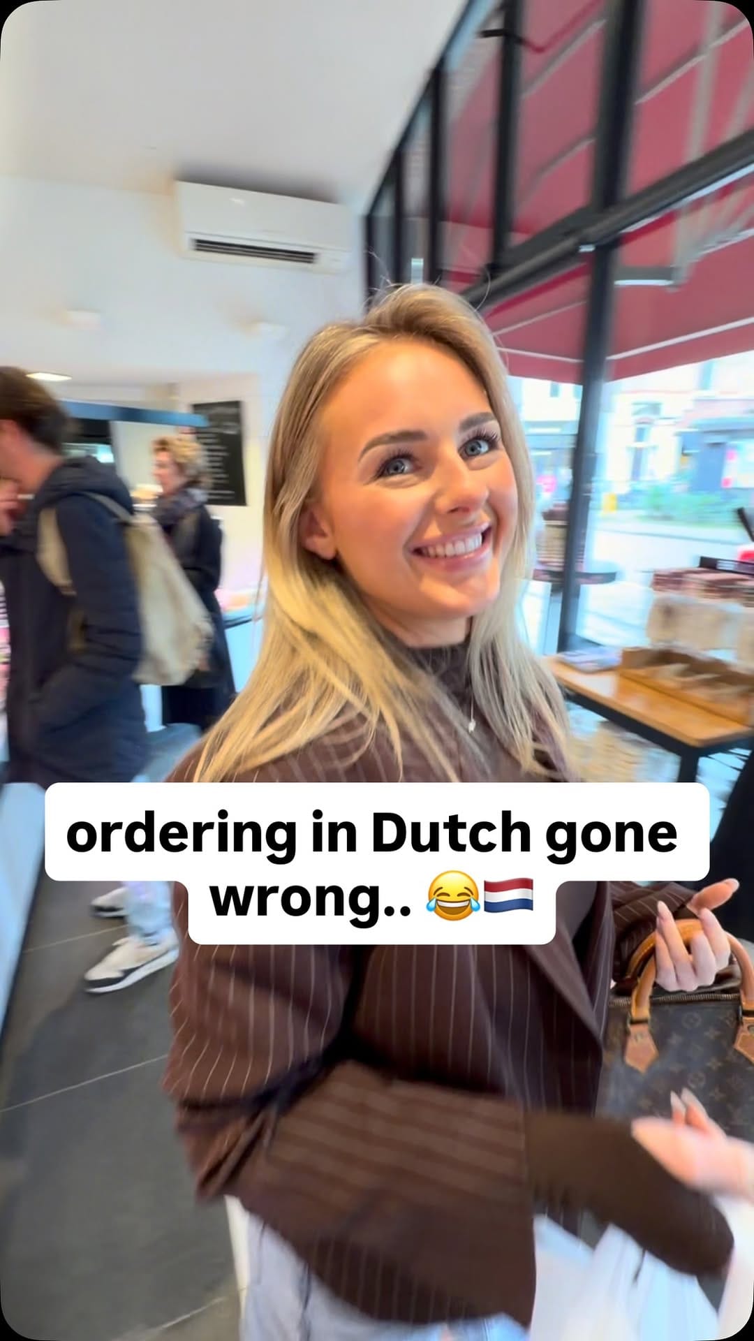 Post 8 by My Girlfriend Harriet 🇬🇧🇳🇱 on Instagram (video)