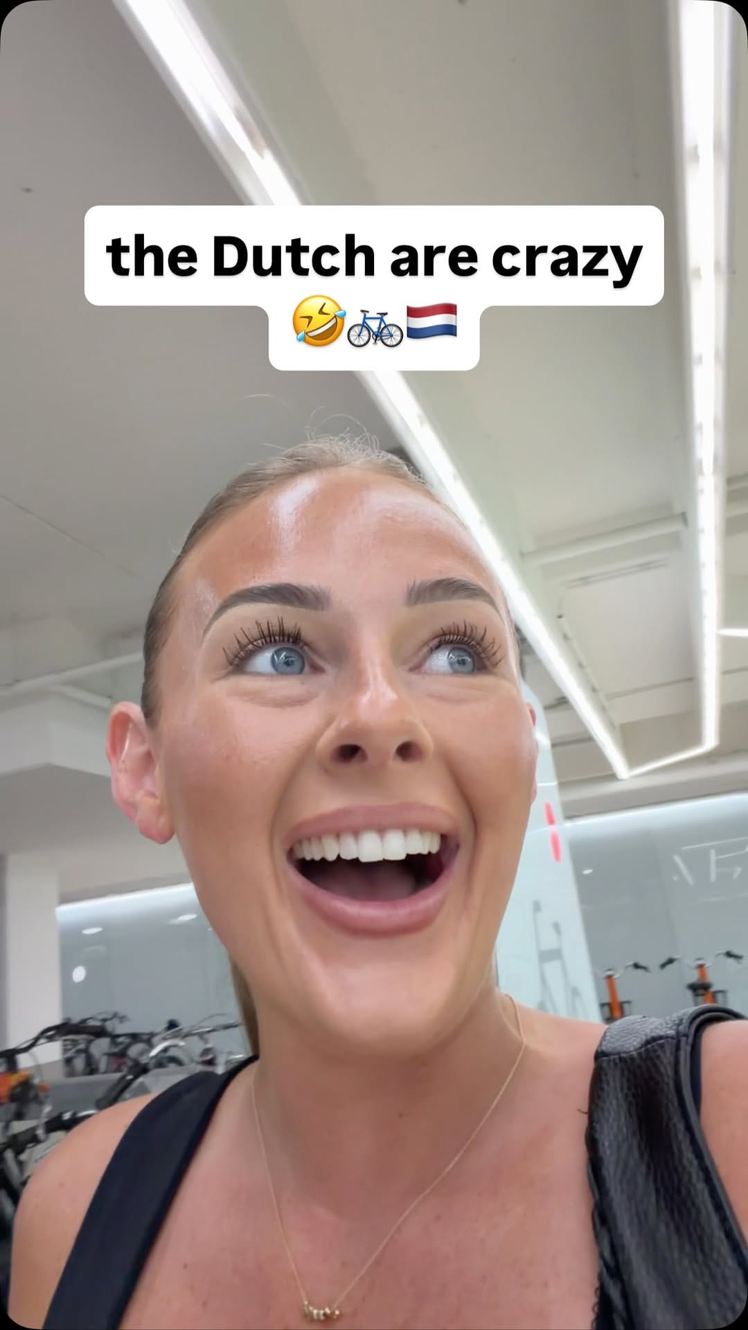 Post 5 by My Girlfriend Harriet 🇬🇧🇳🇱 on Instagram (video)