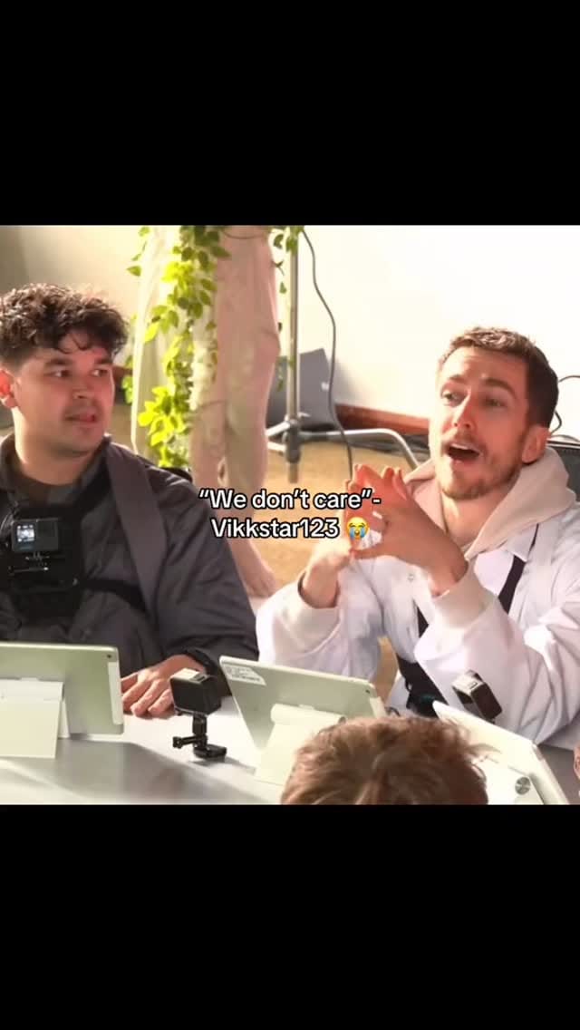 Post 6 by Sidemenreacts on Instagram (video)