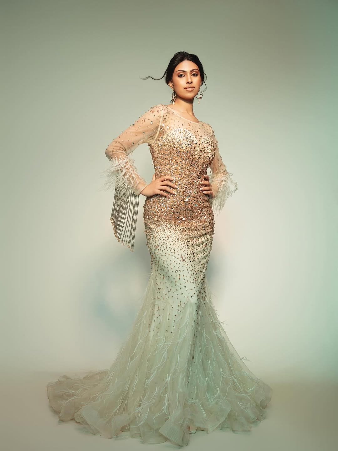 Post 9 by Saara Mihrin | Actress | Model 💫 on Instagram (carousel)