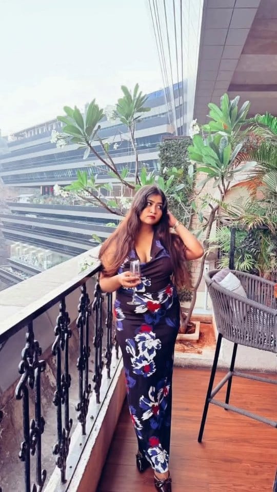 Post 2 by lovely 🧚‍♀️ on Instagram (video)