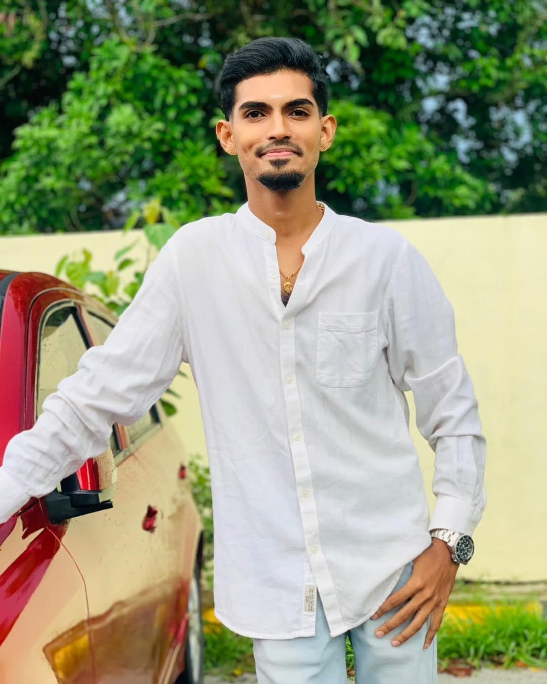 Post 6 by  தினேஷ்வரன்🐊 on Instagram (image)