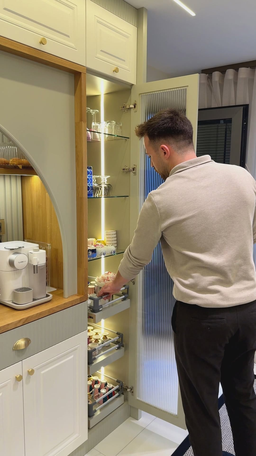 Post 8 by Özgen Home Design on Instagram (video)
