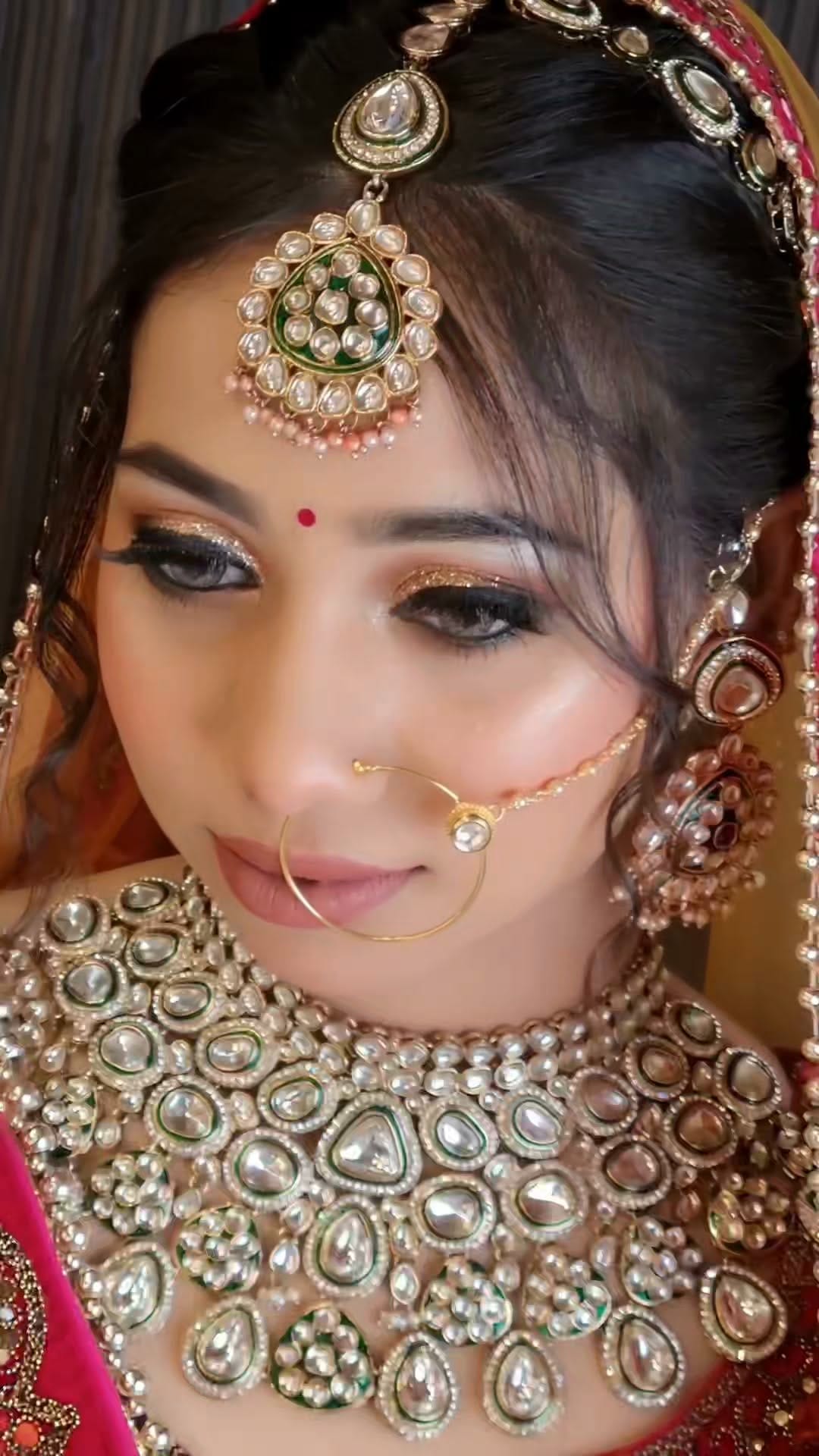 Post 3 by Preeti Arora on Instagram (video)
