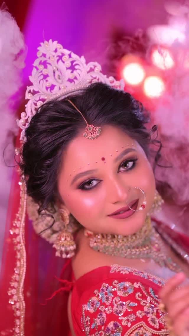 Post 10 by Sayanti mullick on Instagram (video)