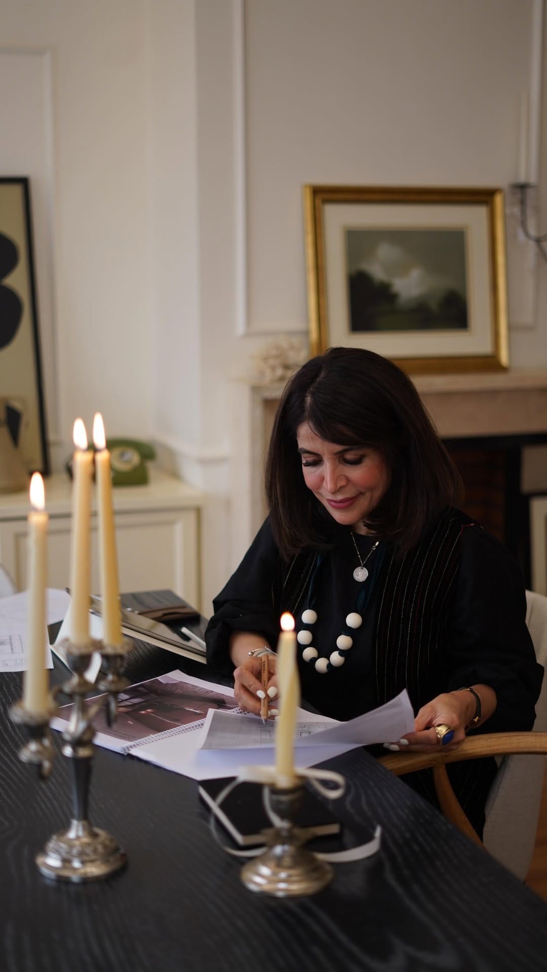 Post 4 by Elham Varasteh on Instagram (video)