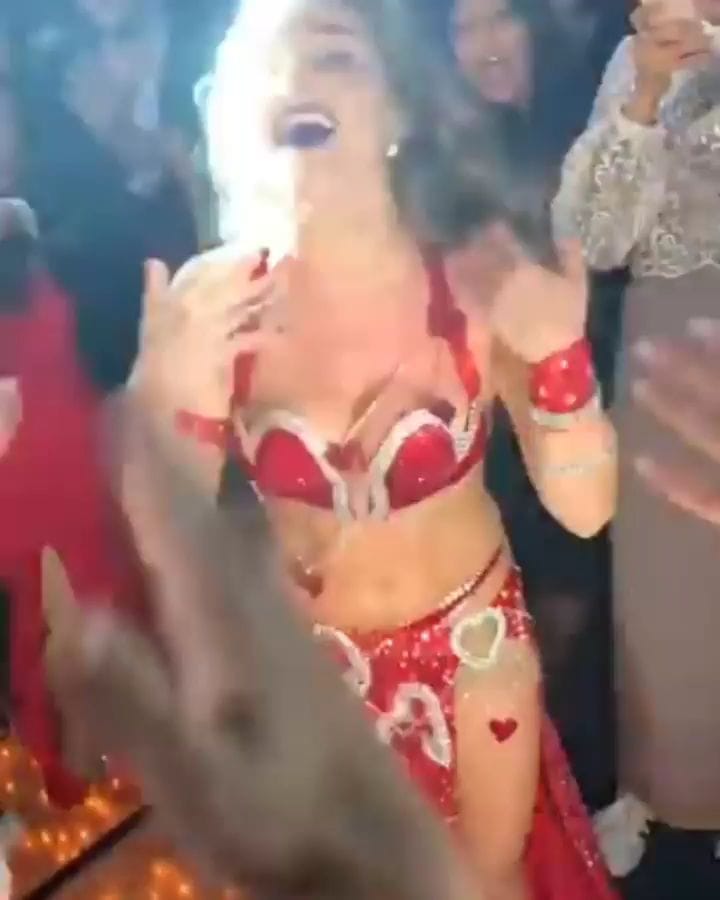 Post 9 by Belly Dance on Instagram (video)