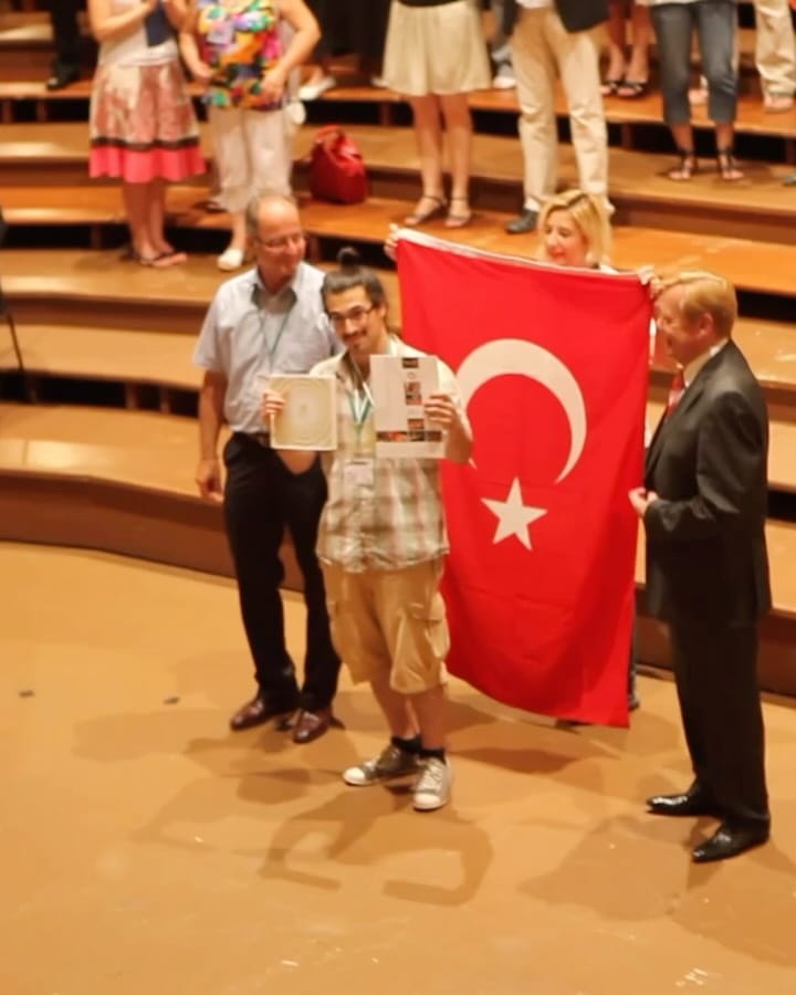 Post 2 by Masis Aram Gözbek on Instagram (video)