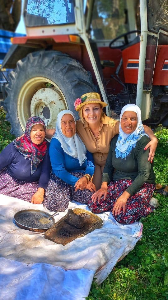 Post 9 by Ayşegül Nerde ®️ Ayşegül Binici on Instagram (video)