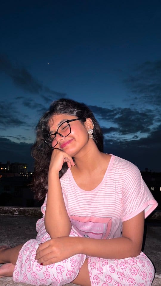 Post 2 by Surashree Sarma on Instagram (video)