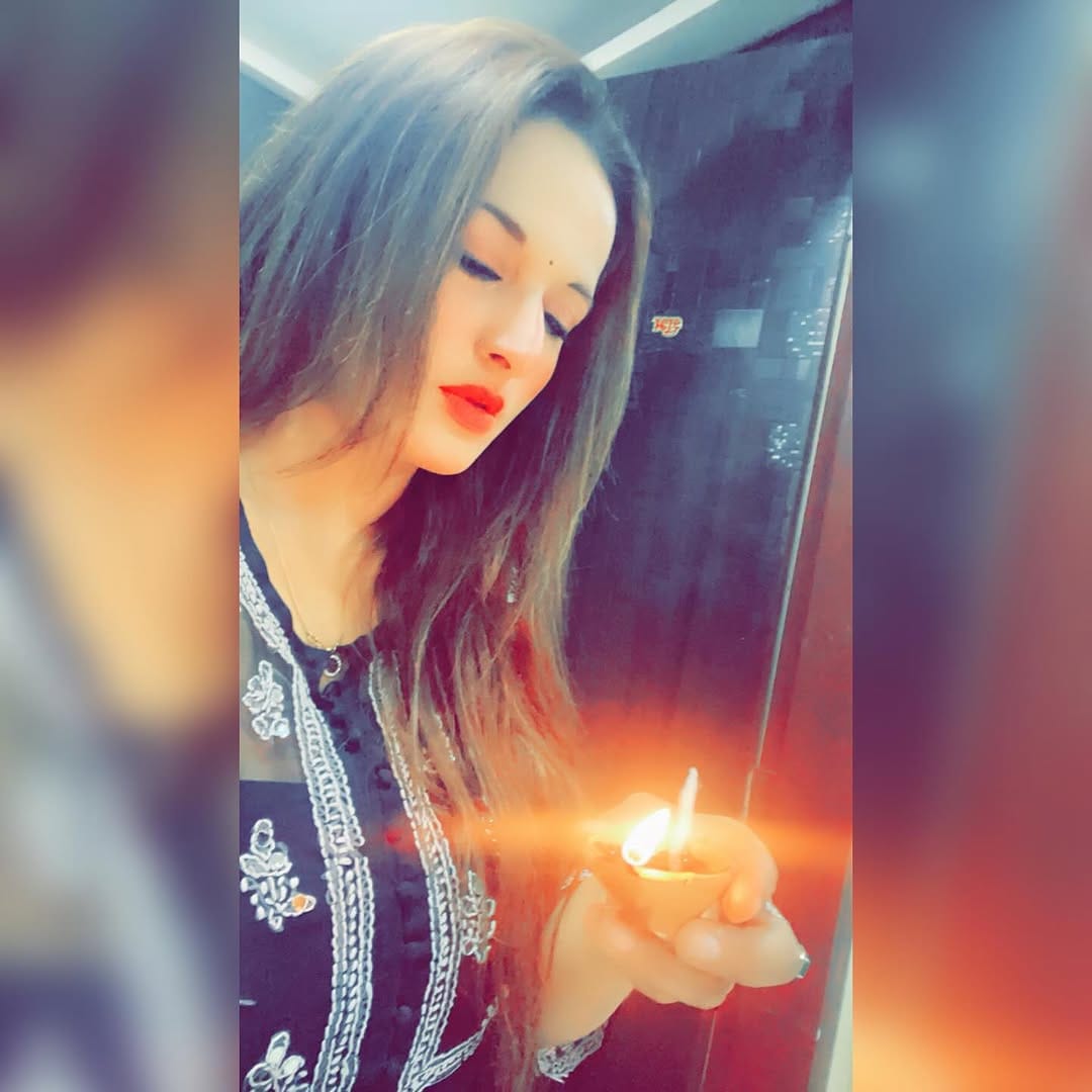 Post 8 by Seema Khan on Instagram (carousel)
