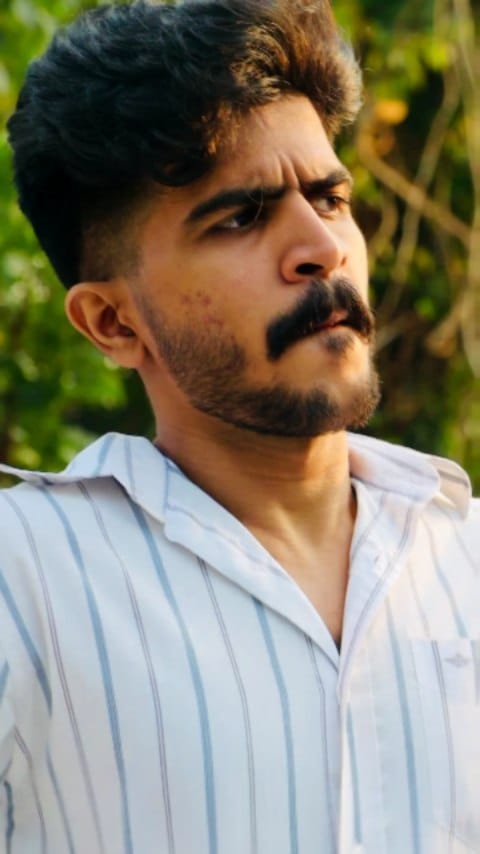 Post 10 by Varun Das on Instagram (video)