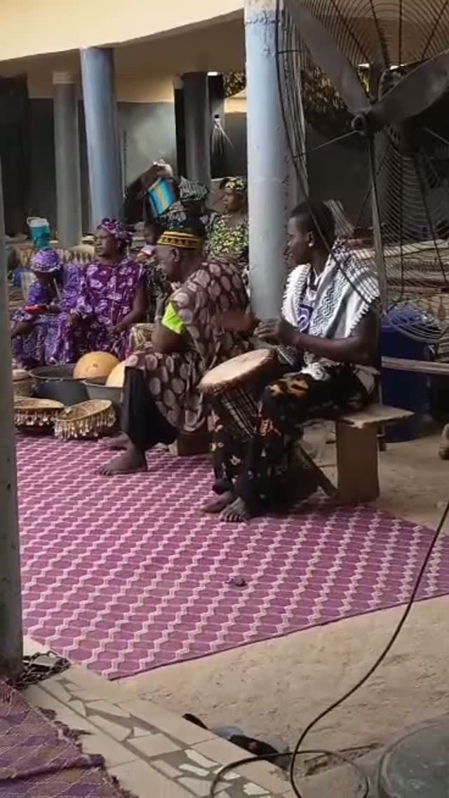 Post 1 by Sck Seydou on Instagram (video)