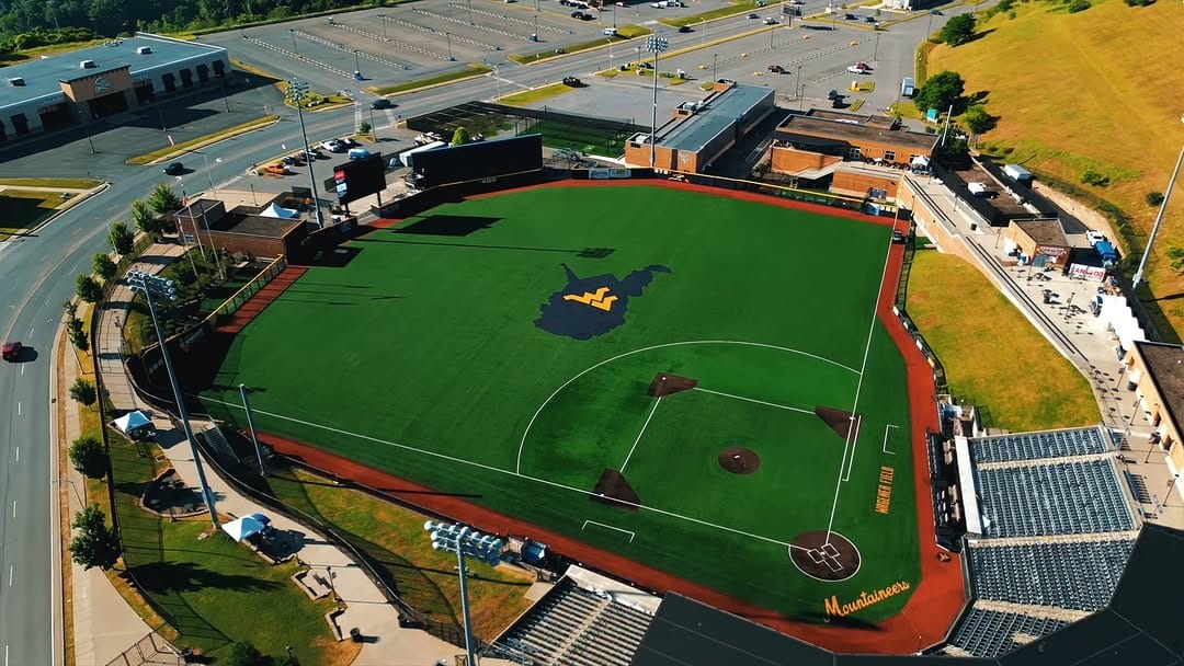 Post 3 by WVU Alumni on Instagram (video)