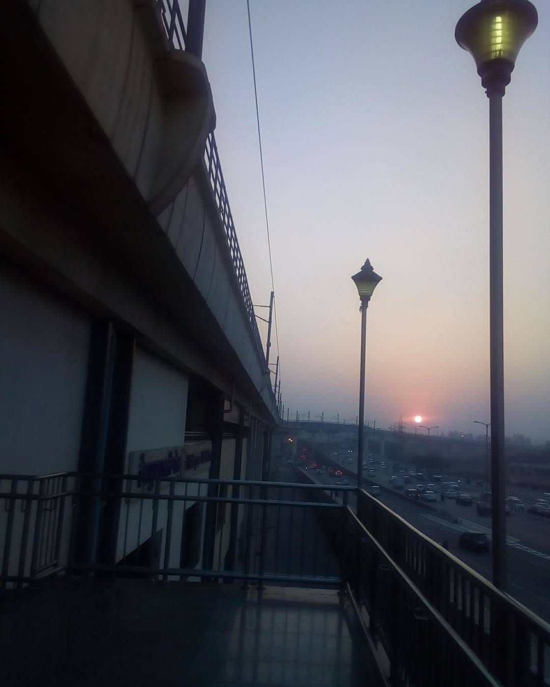 Post 3 by Proffessional Photographer on Instagram (image)