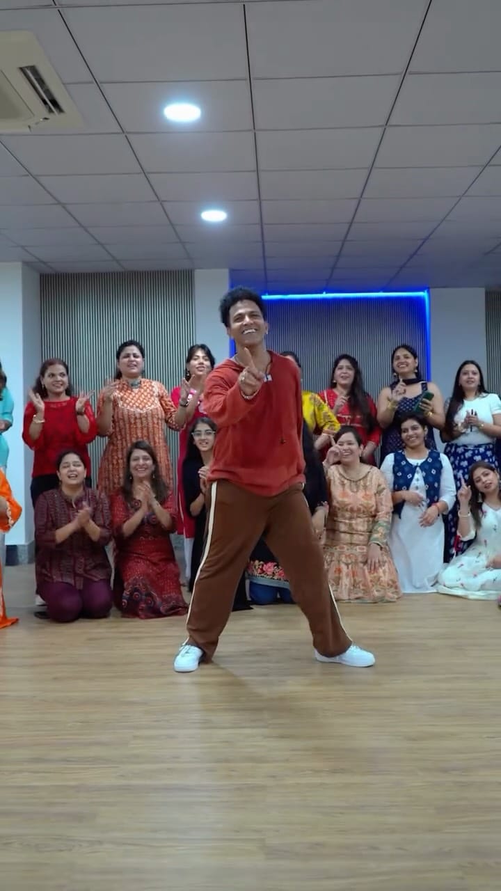 Post 8 by Dancing Mantras | Dance Studio on Instagram (video)