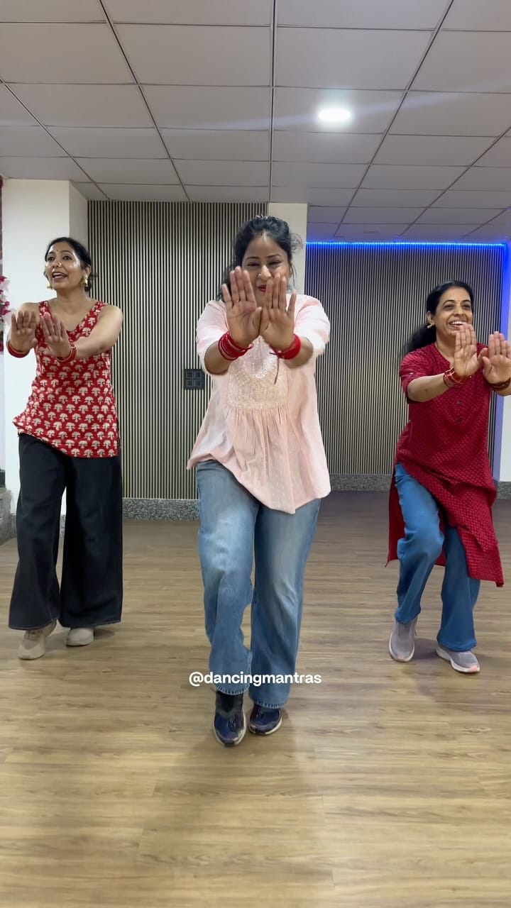 Post 4 by Dancing Mantras | Dance Studio on Instagram (video)