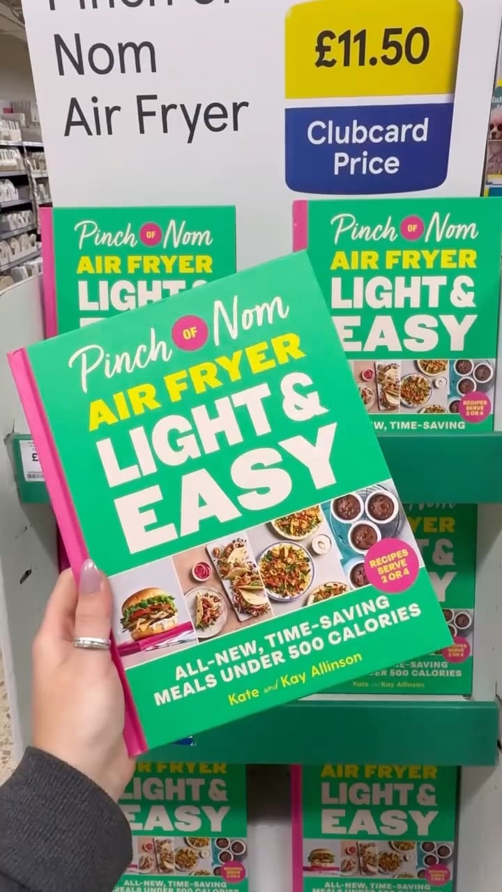 Post 10 by Pinch of Nom on Instagram (video)
