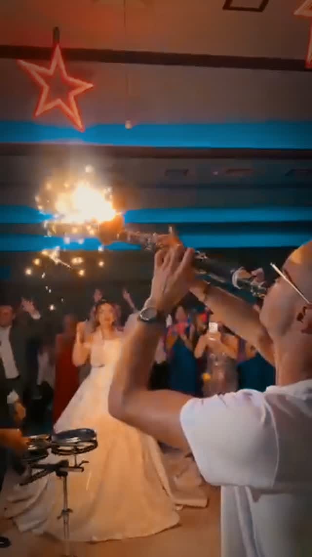 Post 10 by 🔷TuGi klarnet🔷 on Instagram (video)