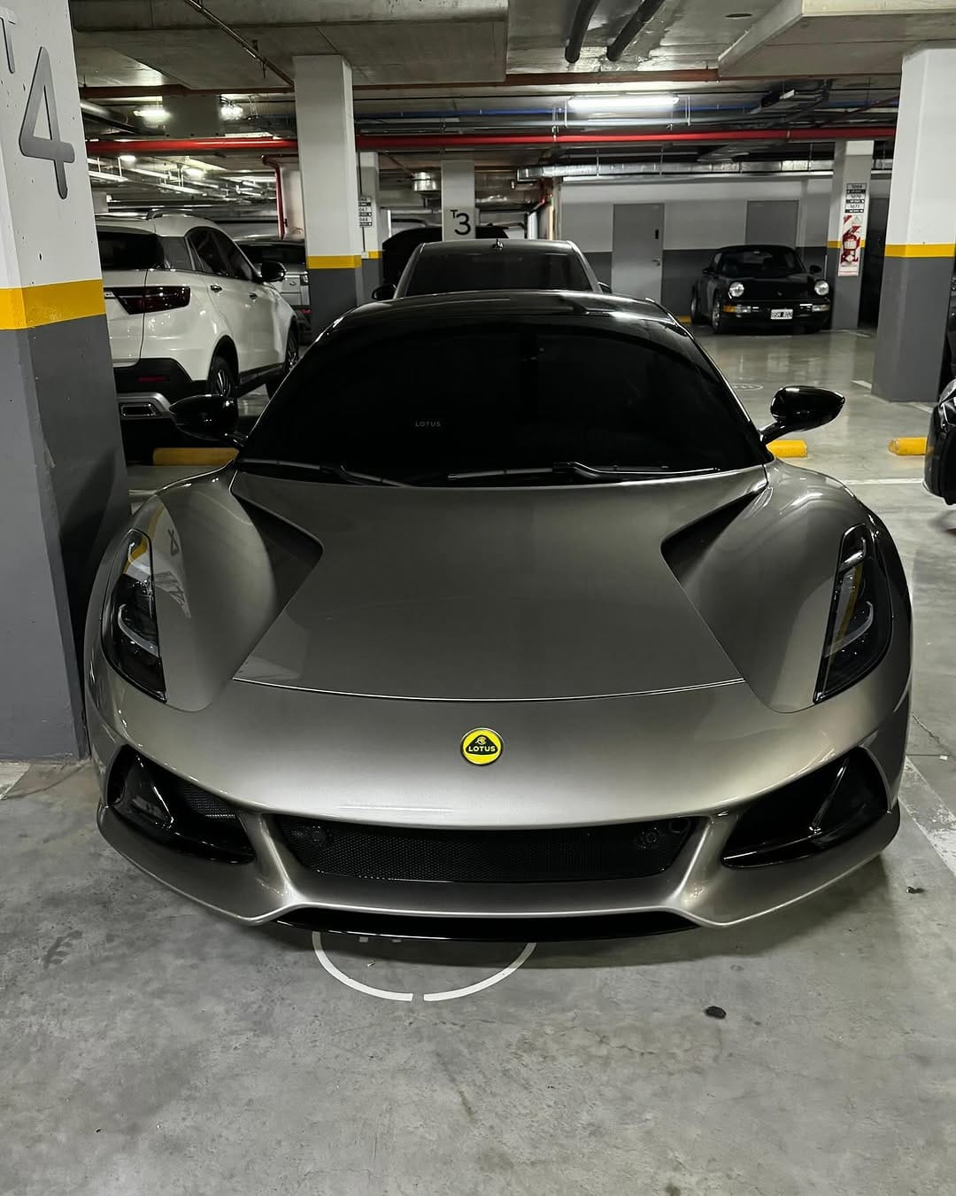 Post 9 by Exotic Autos Argentina 🇦🇷 on Instagram (carousel)