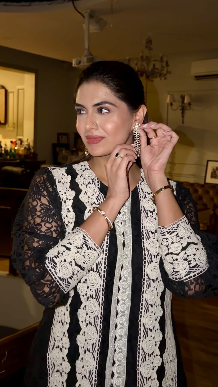 Post 2 by Komal Sandhu on Instagram (video)
