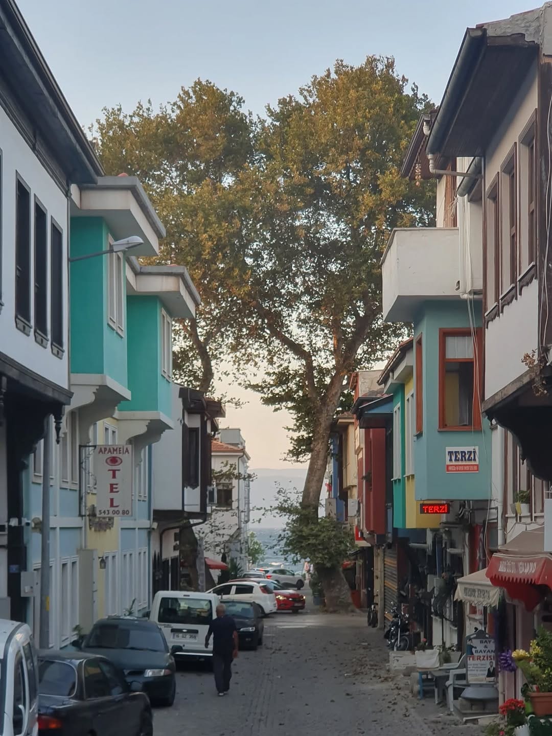Post 8 by GÜZEL MUDANYA on Instagram (image)
