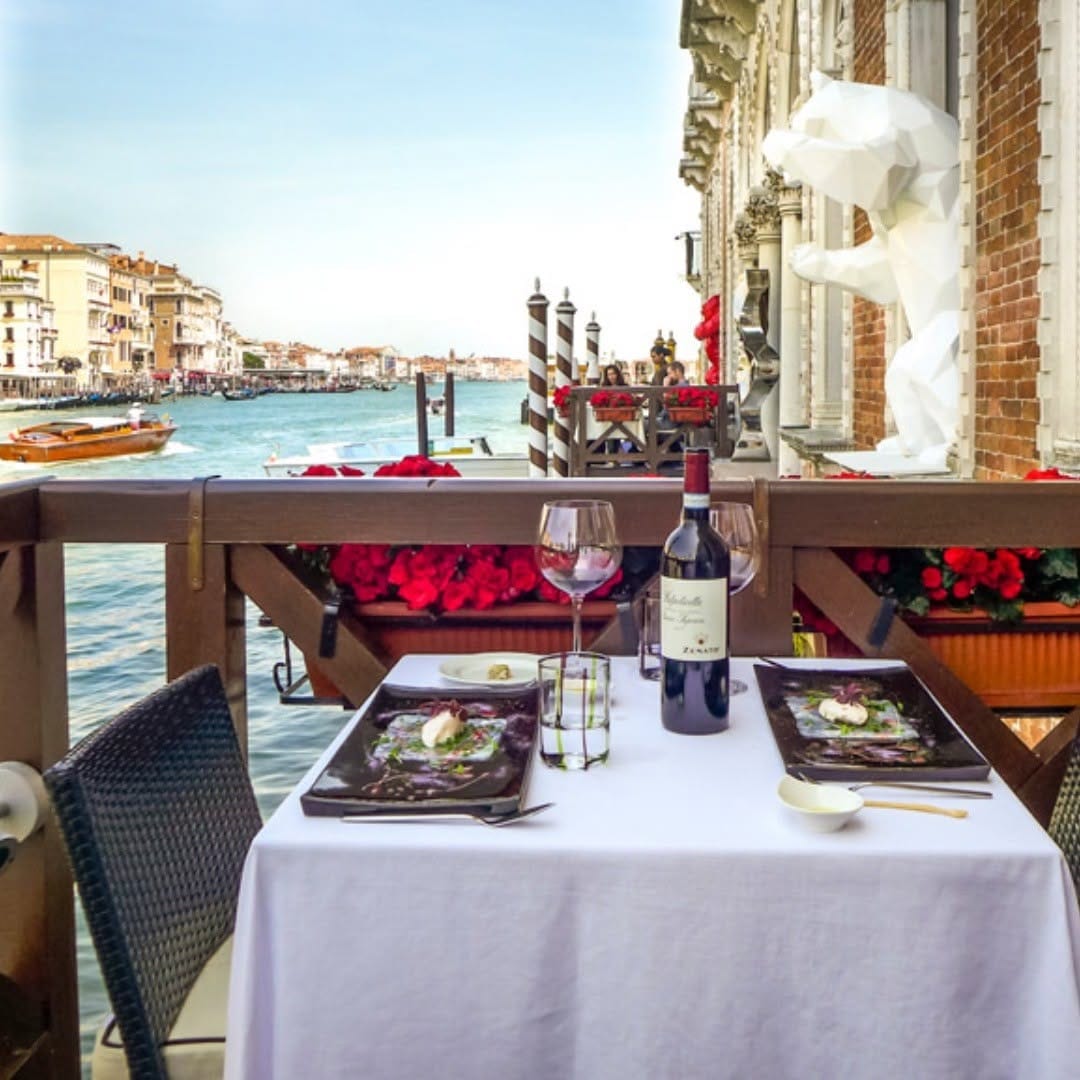 Post 2 by I like Venice on Instagram (image)