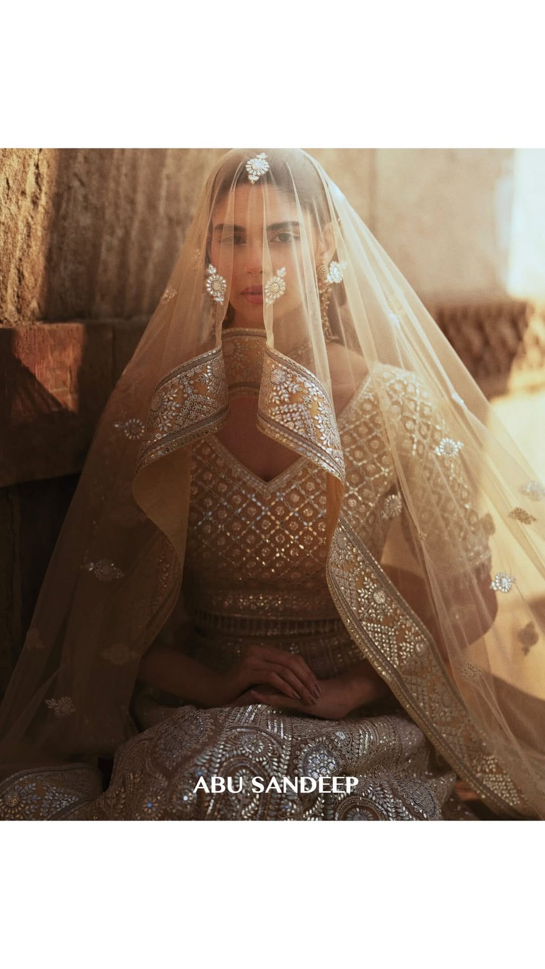 Post 4 by DIVESH SHARMA 👑 on Instagram (video)