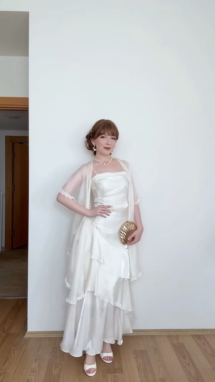 Post 9 by Gizem Nur Büyükkara Gözü on Instagram (video)