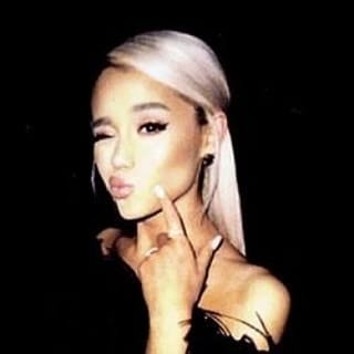 Post 3 by Ariana Grande on Instagram (image)