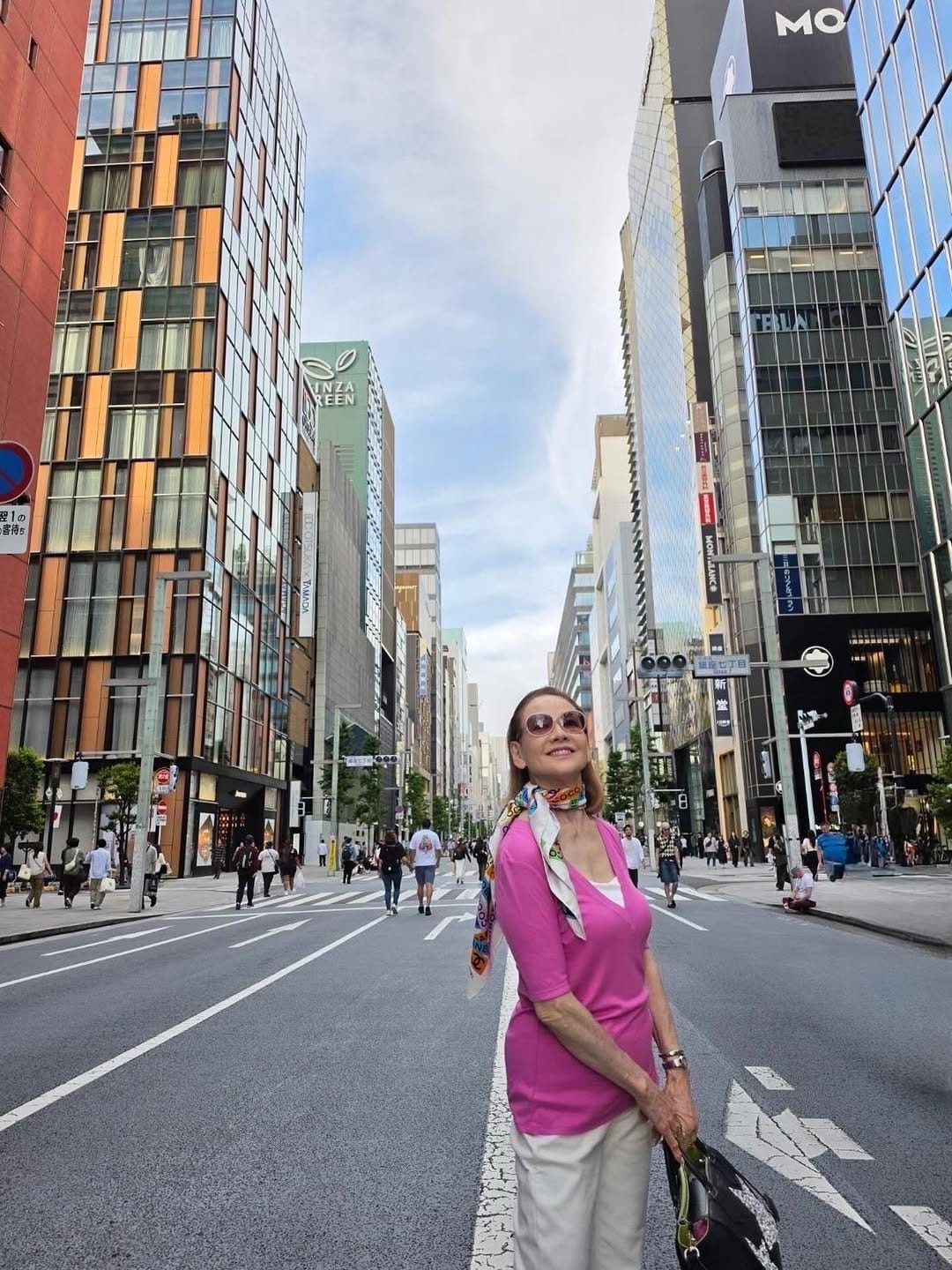 Post 9 by 夏樹 陽子 on Instagram (image)