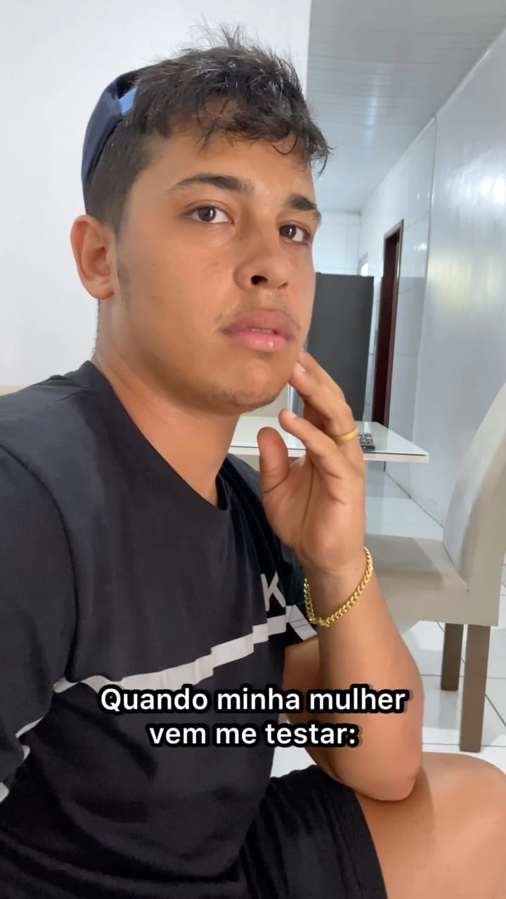 Post 5 by Felipe Augusto 😂 Humor & Comédia on Instagram (video)