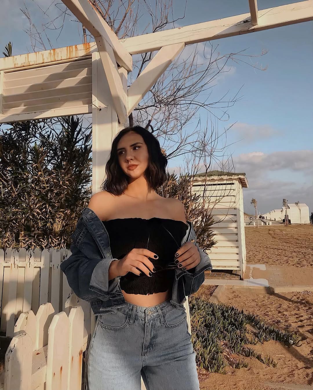 Post 3 by 𝐄𝐛𝐫𝐚𝐫 𝐄𝐫𝐝𝐨ğ𝐚𝐧 on Instagram (image)