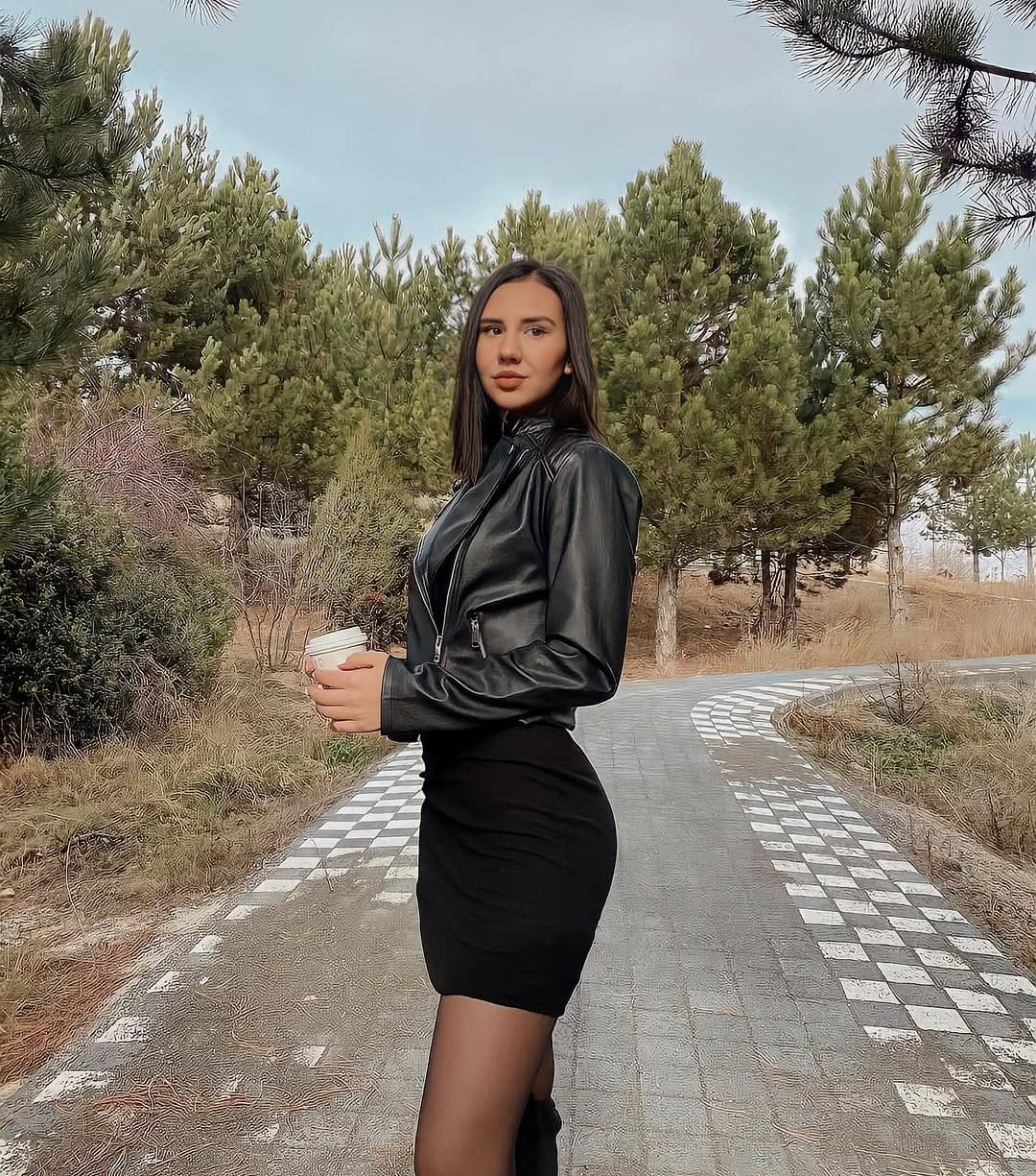 Post 8 by 𝐄𝐛𝐫𝐚𝐫 𝐄𝐫𝐝𝐨ğ𝐚𝐧 on Instagram (image)
