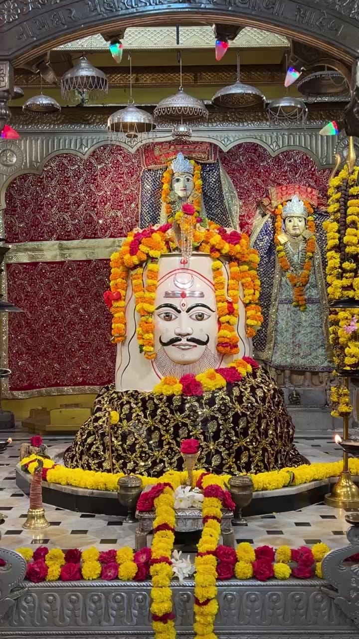 Post 4 by શ્રી બિલેશ્વર મહાદેવ મંદિર, બિલેશ્વર on Instagram (video)