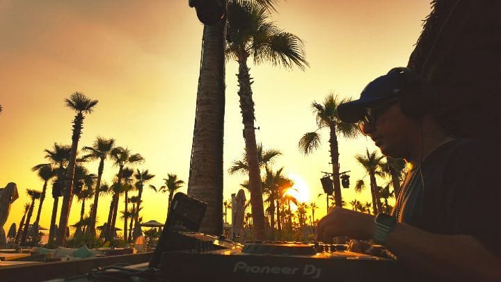 Post 3 by 𝗝 𝗘 𝗔 𝗡   𝗠 𝗔 𝗥 𝗜 𝗡 on Instagram (carousel)