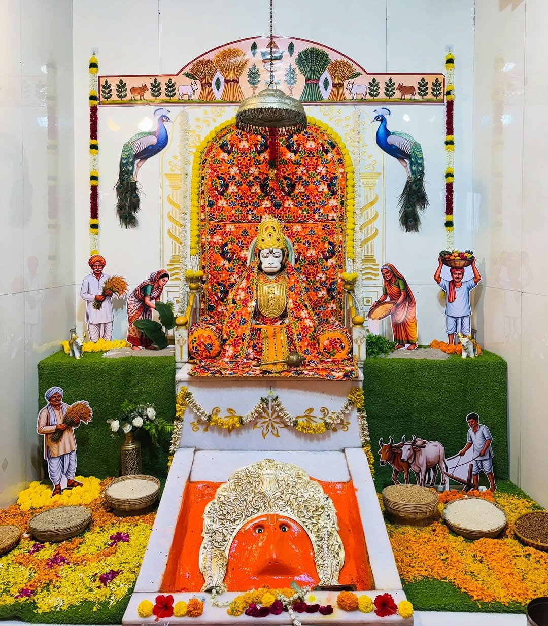 Post 2 by Shree Patadiya Hanumanji Mandir | Antarjaal on Instagram (carousel)