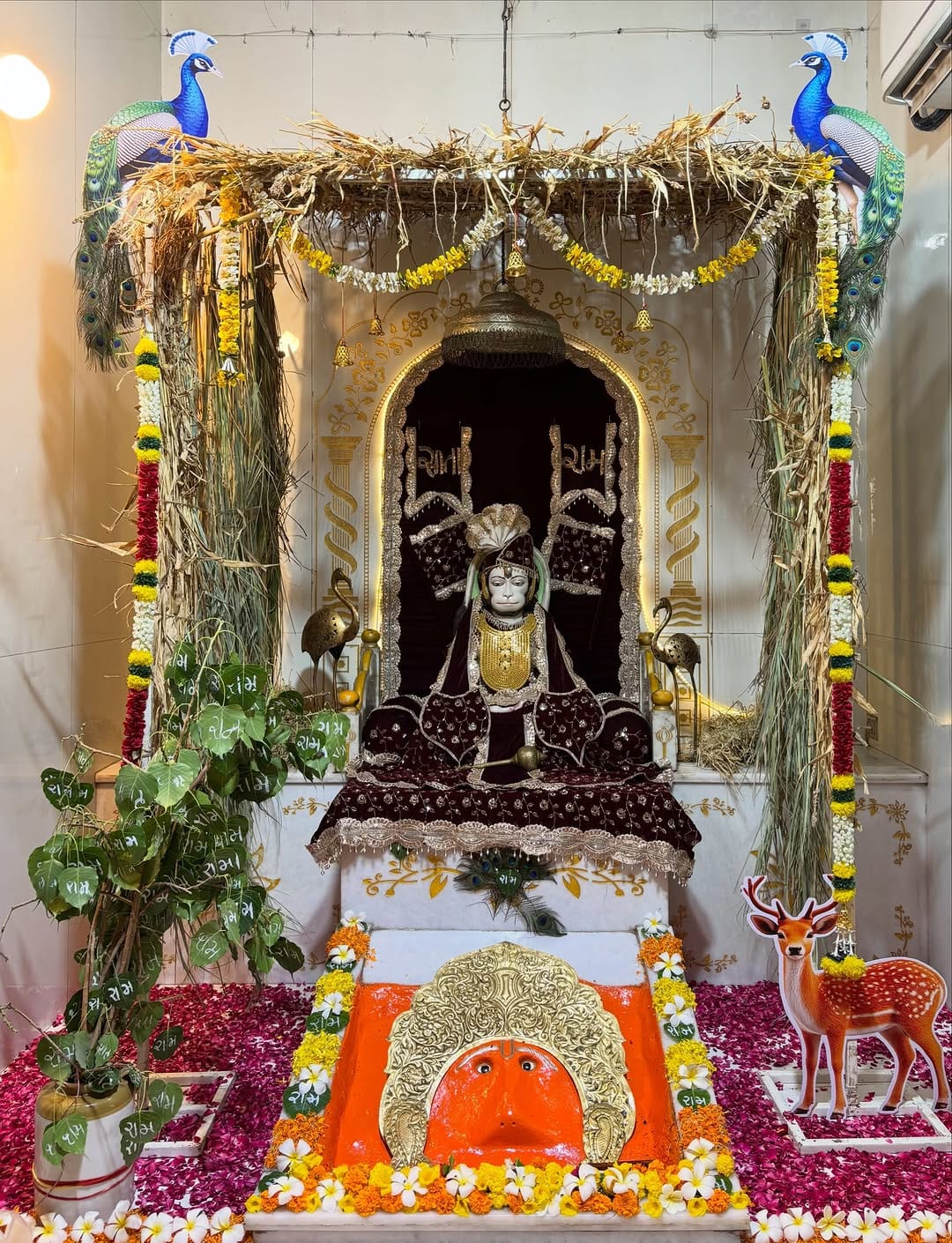 Post 7 by Shree Patadiya Hanumanji Mandir | Antarjaal on Instagram (carousel)
