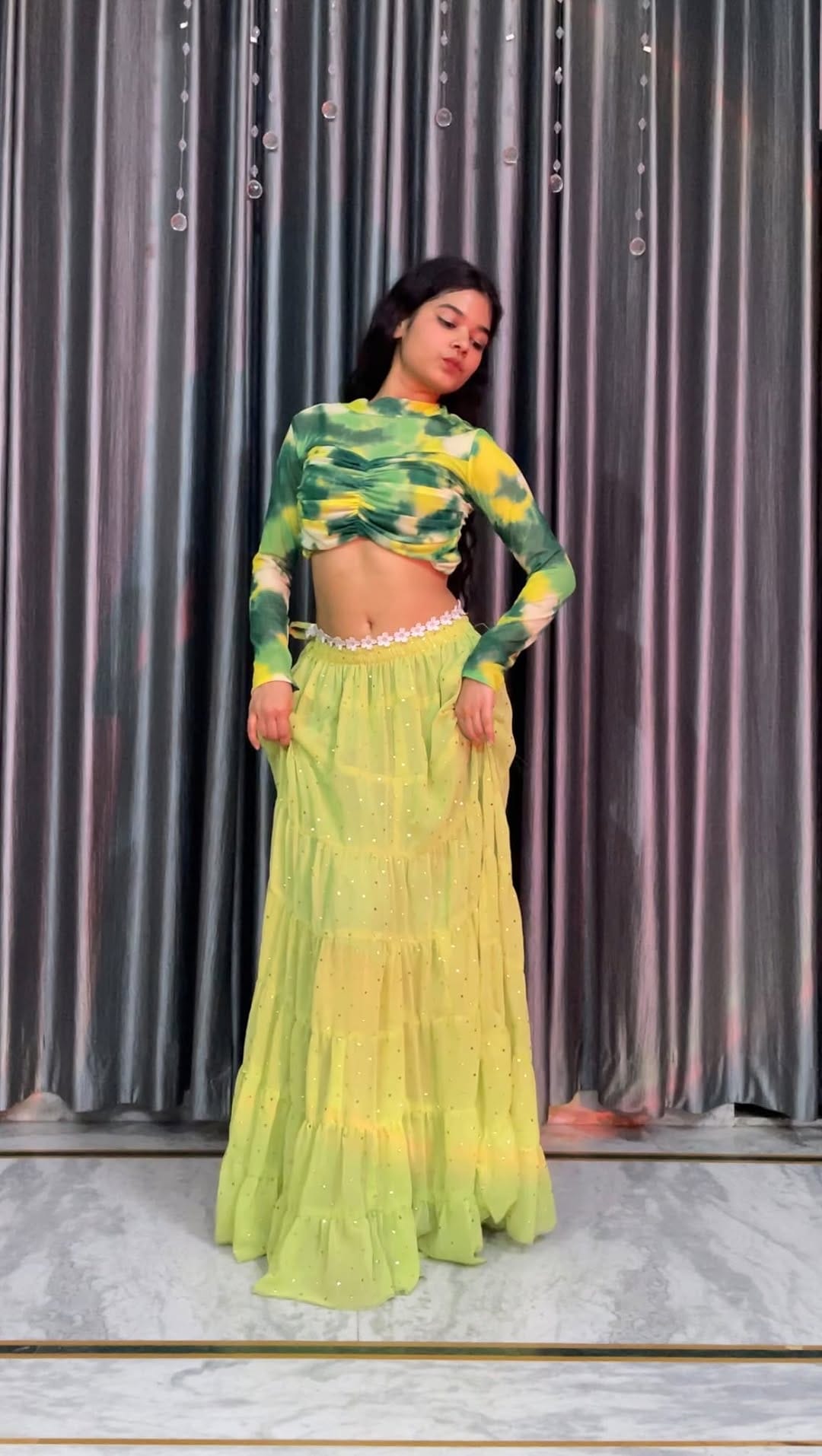 Post 7 by Khushi garg on Instagram (video)