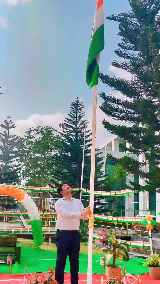 Post 5 by P Prudhvi Raj on Instagram (video)