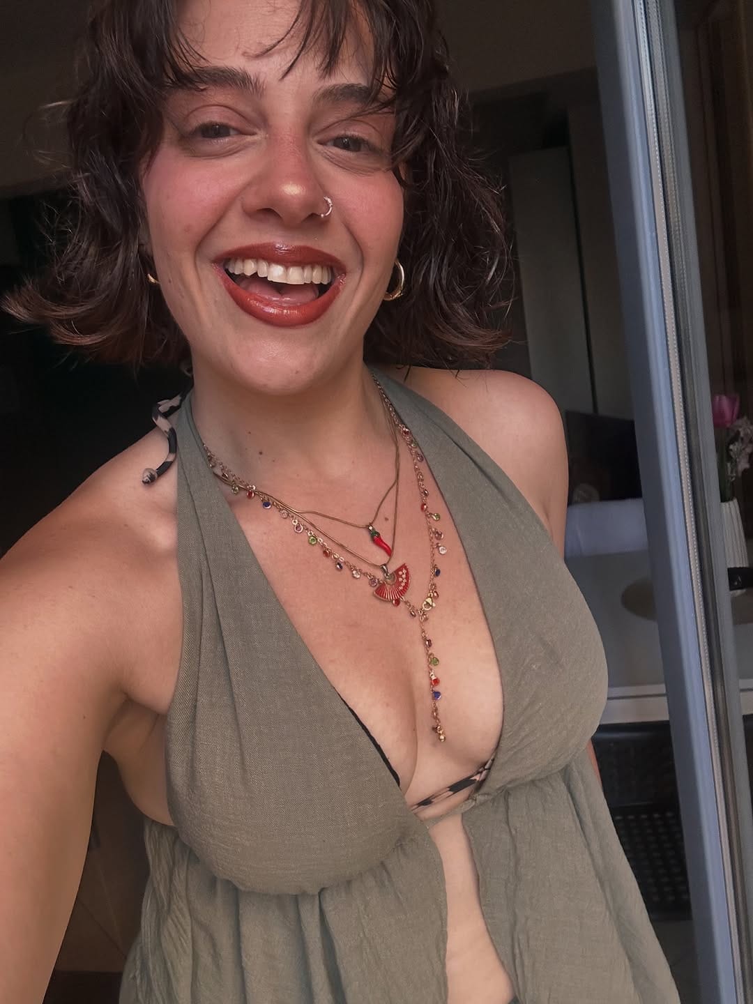 Post 2 by Izel Altınören 🌻 on Instagram (carousel)