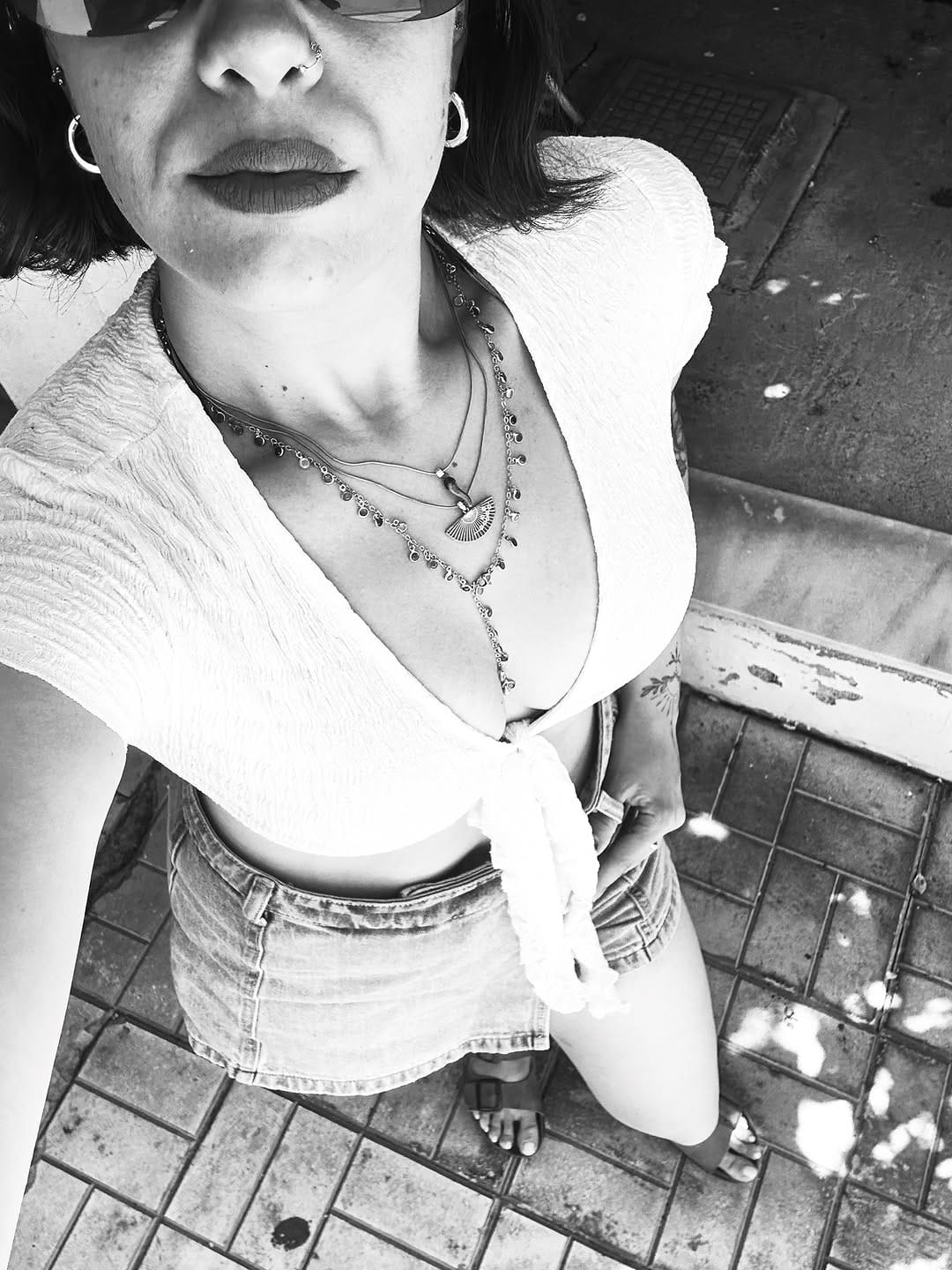Post 1 by Izel Altınören 🌻 on Instagram (carousel)